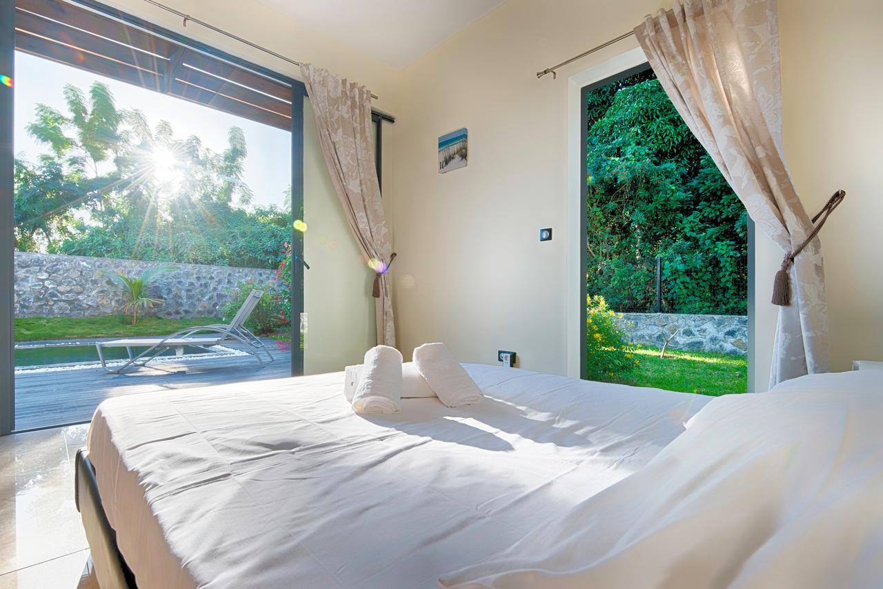 Villa Isis A L Entre-Deux Avec Piscine Pour 7 Personnes Entre Deux Exterior photo